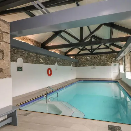 Newlands Tatil Evi *